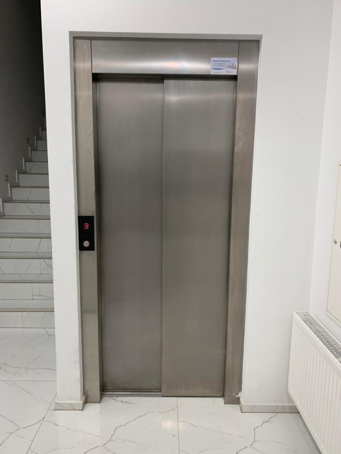 Apartament Limano Cracovia Esterno foto
